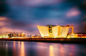 UK Airport Car Hire - Compare & Book with VroomVroomVroom