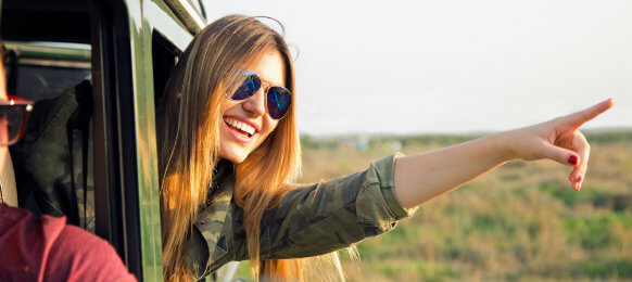 woman pointing out the car hire in soltau